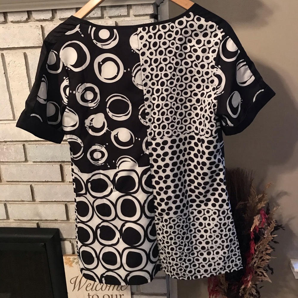 New! Modlily Split Neck Roll Cuff Circle Print Top - image 7